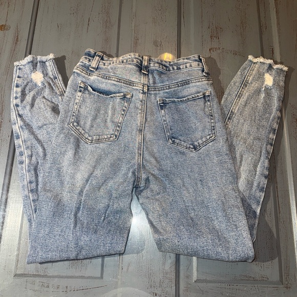 Tinseltown‎ Juniors Sz 3 Blue Denim Stretch Ripped Thrashed Distressed Jeans - Picture 9 of 9